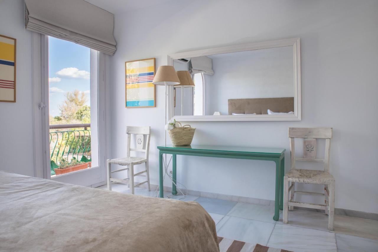 Expo Apartment Golden Mile ماربيا المظهر الخارجي الصورة